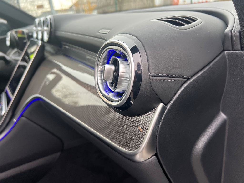 Mercedes-Benz GLC 300 2025