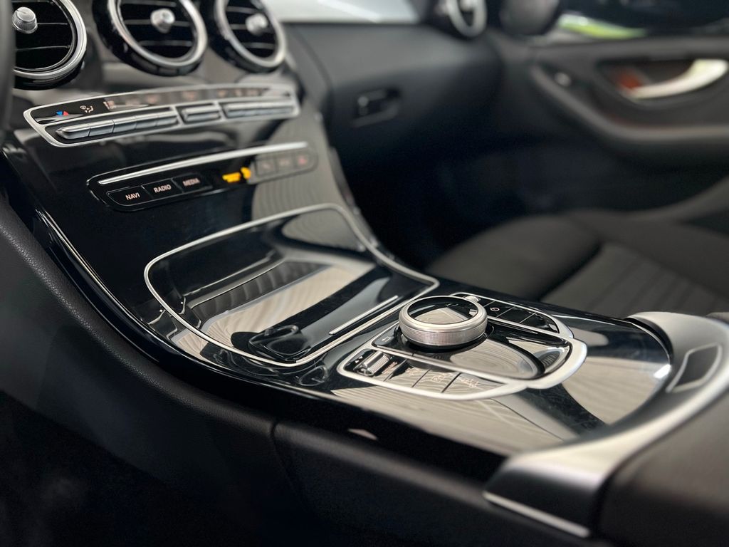 Mercedes-Benz C 300 2019