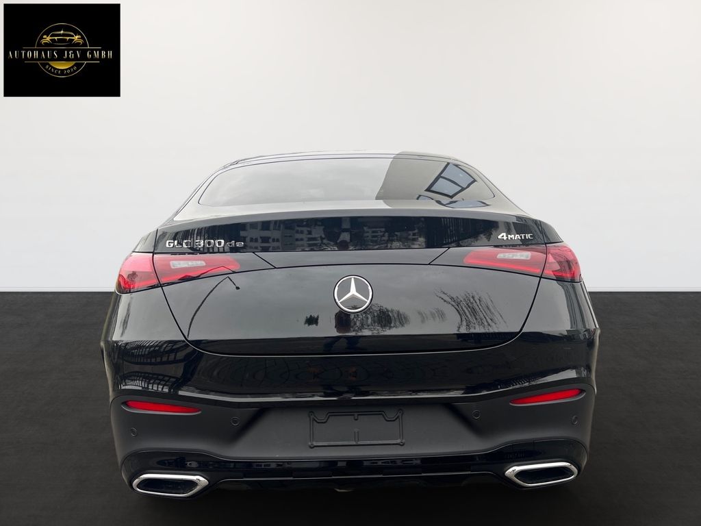 Mercedes-Benz GLC 300 2025