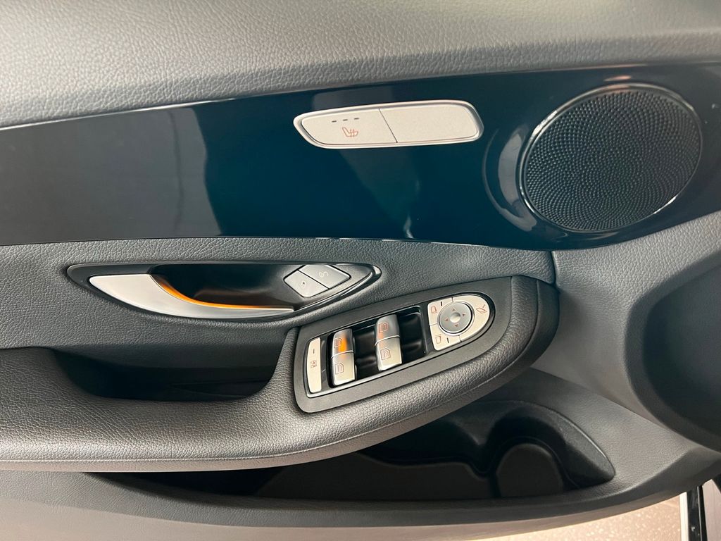 Mercedes-Benz C 300 2019