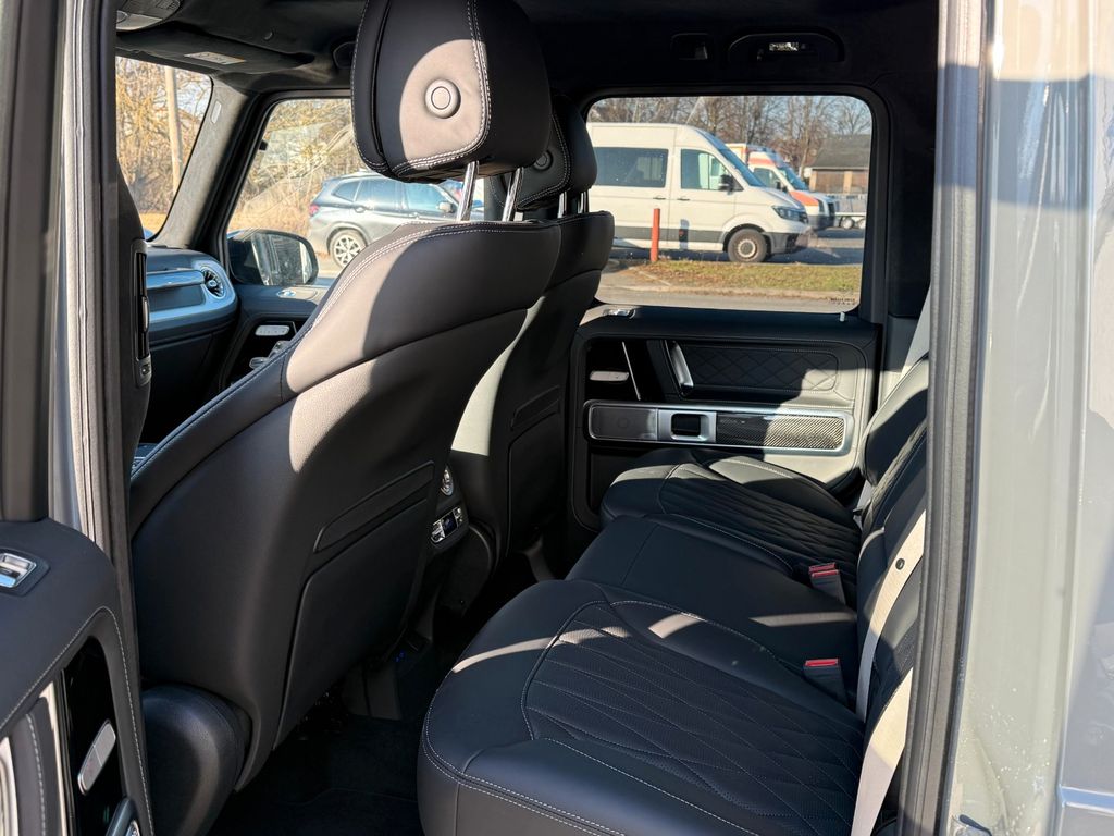 Mercedes-Benz G 63 AMG 2025