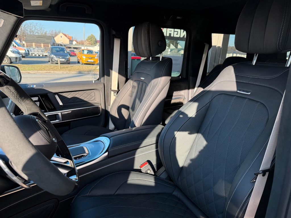 Mercedes-Benz G 63 AMG 2025
