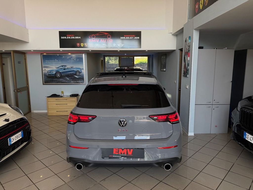 Volkswagen Golf 2024