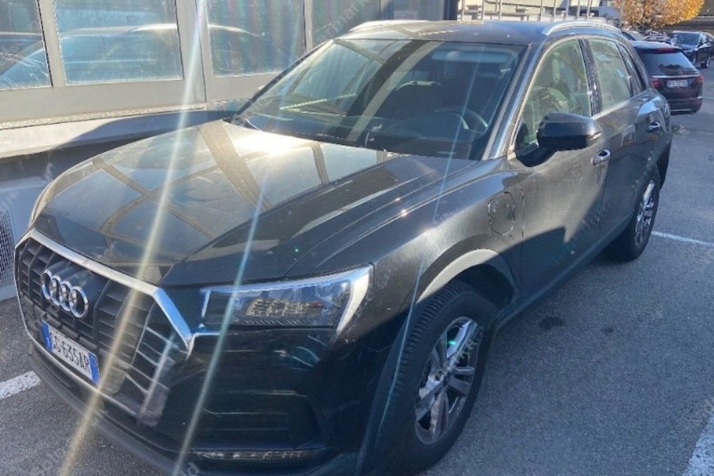 Audi Q3 2021