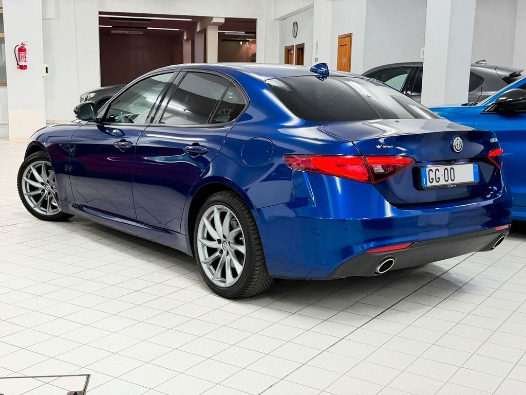 Alfa Romeo Giulia 2021