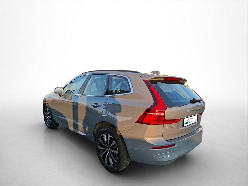 Volvo XC60 2022