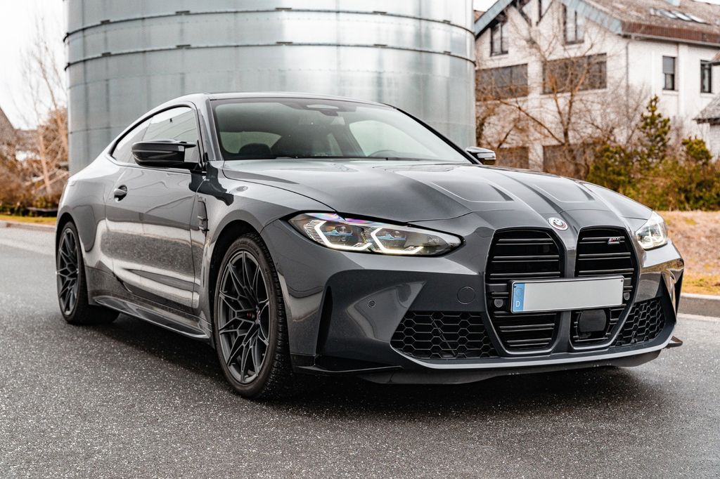 BMW M4 2023
