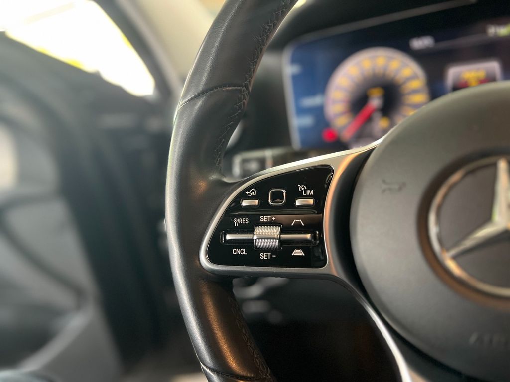 Mercedes-Benz E 300 2019