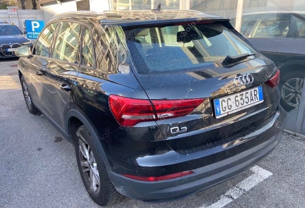 Audi Q3 2021