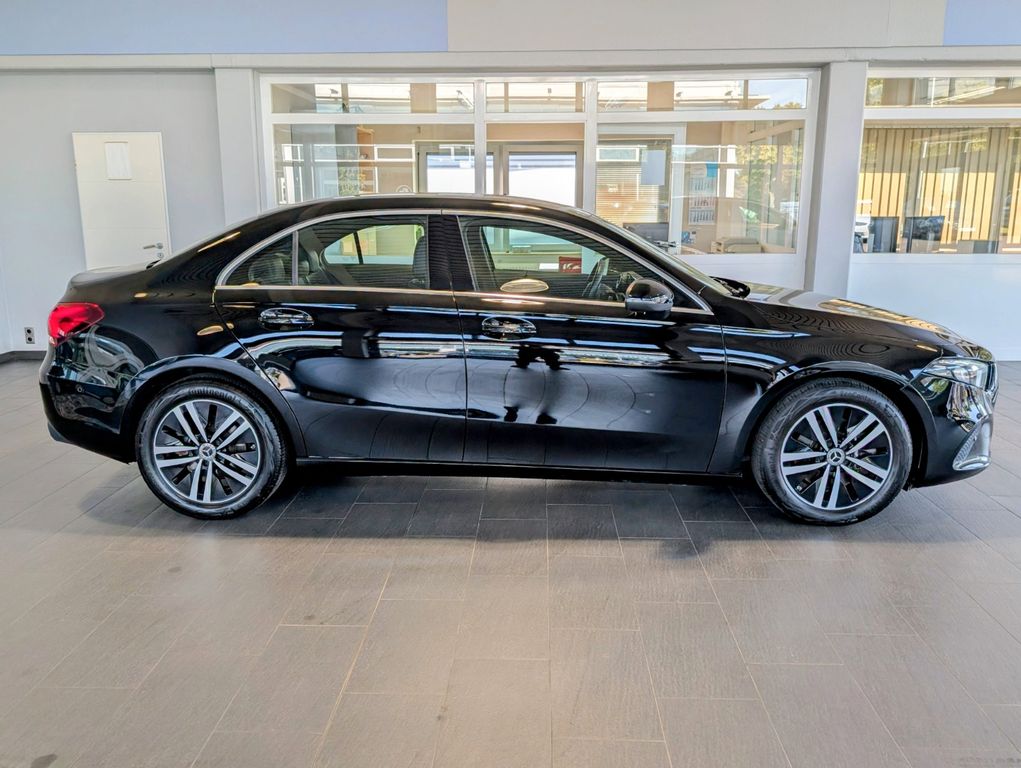 Mercedes-Benz A 220 2022