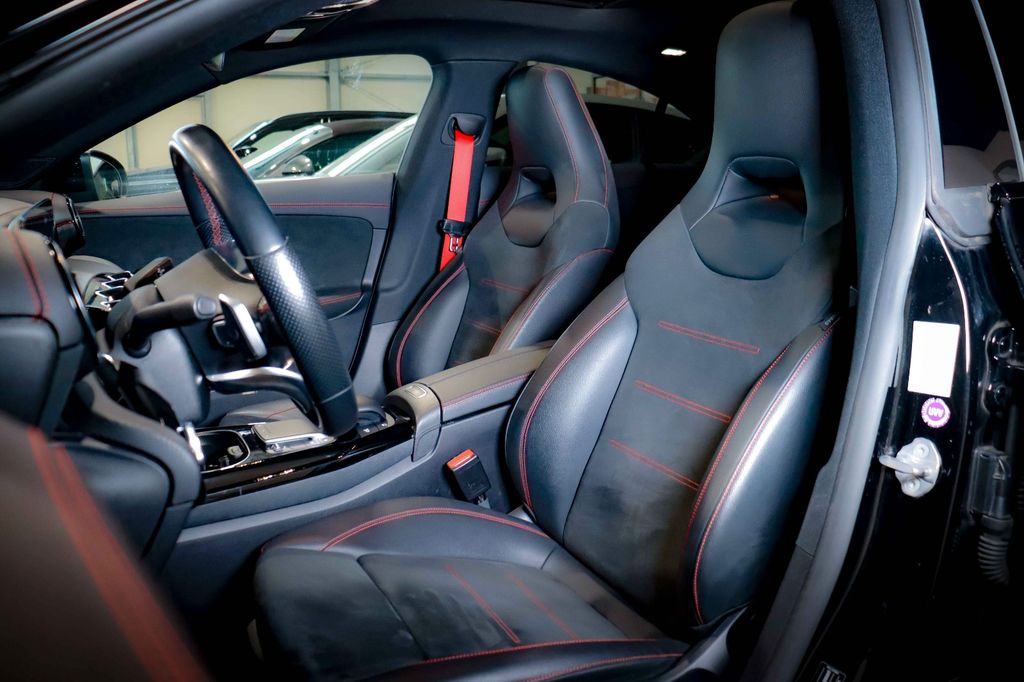 Mercedes-Benz CLA 45 AMG 2021