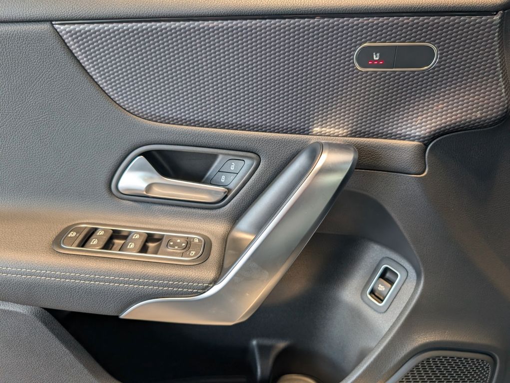 Mercedes-Benz A 220 2022