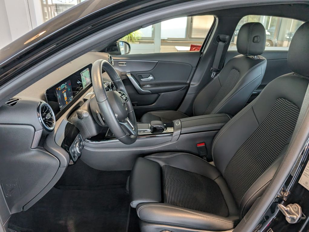 Mercedes-Benz A 220 2022