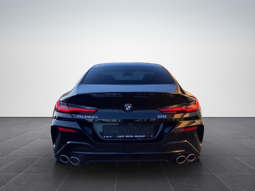 ALPINA B8 2022
