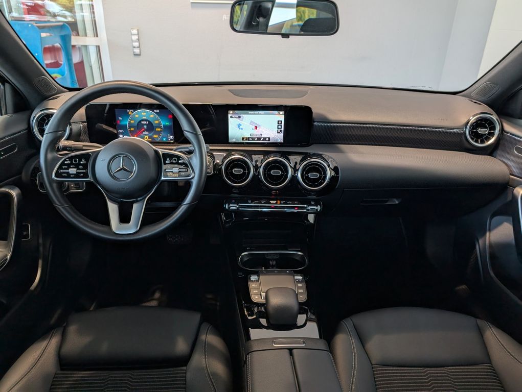 Mercedes-Benz A 220 2022