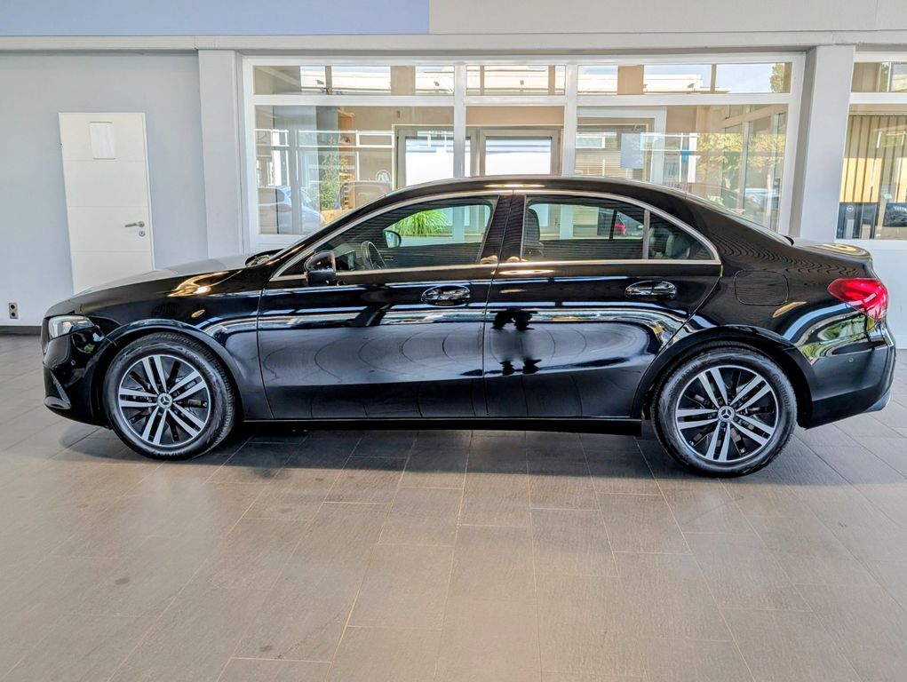 Mercedes-Benz A 220 2022