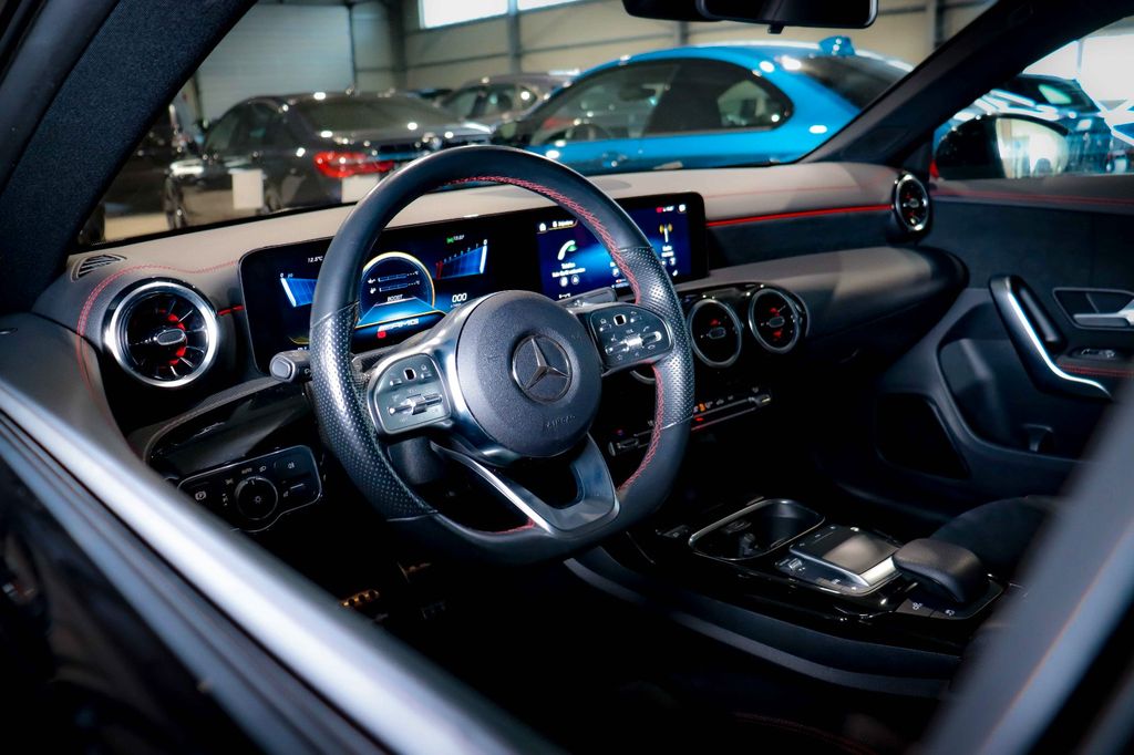 Mercedes-Benz CLA 45 AMG 2021