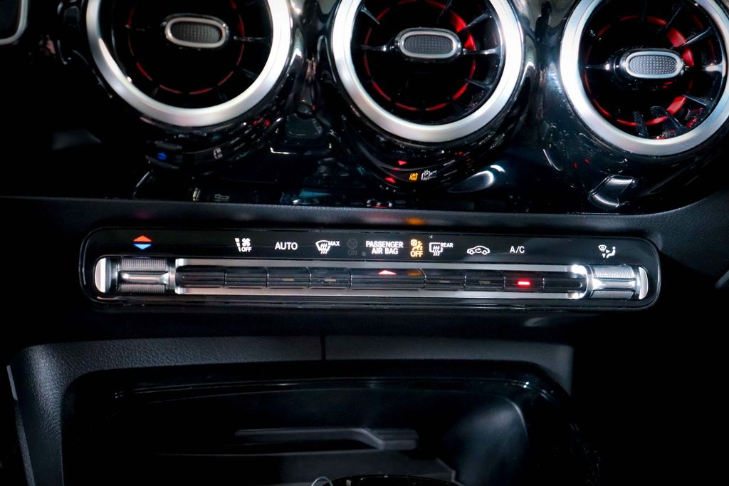 Mercedes-Benz CLA 45 AMG 2021