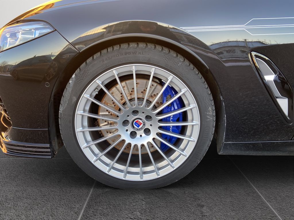 ALPINA B8 2022
