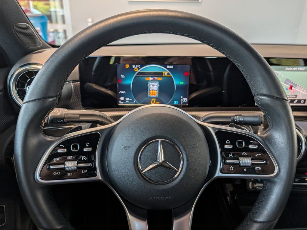 Mercedes-Benz A 220 2022