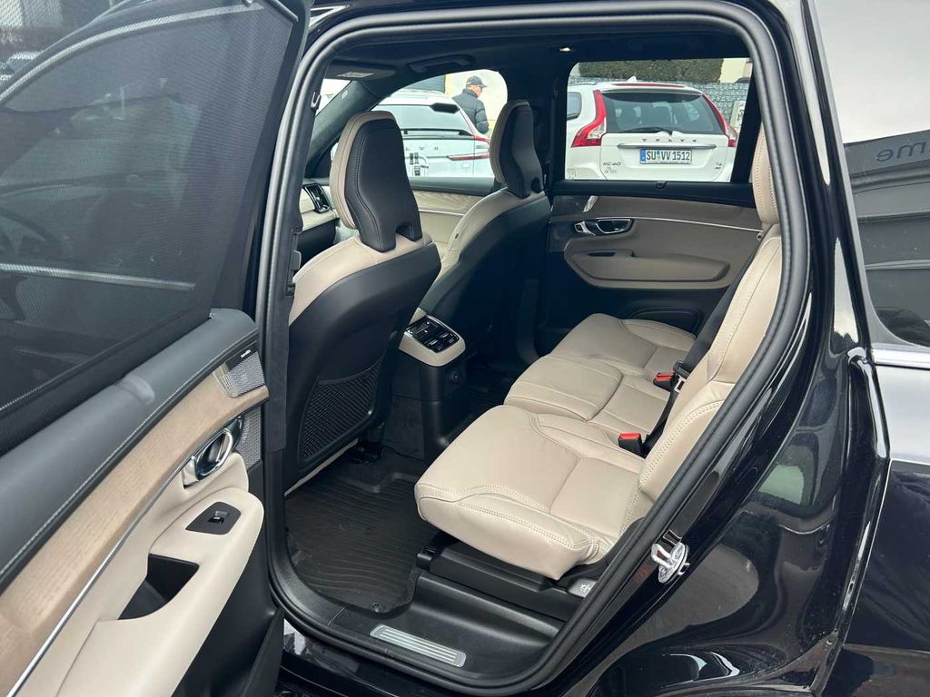 Volvo XC90 2024