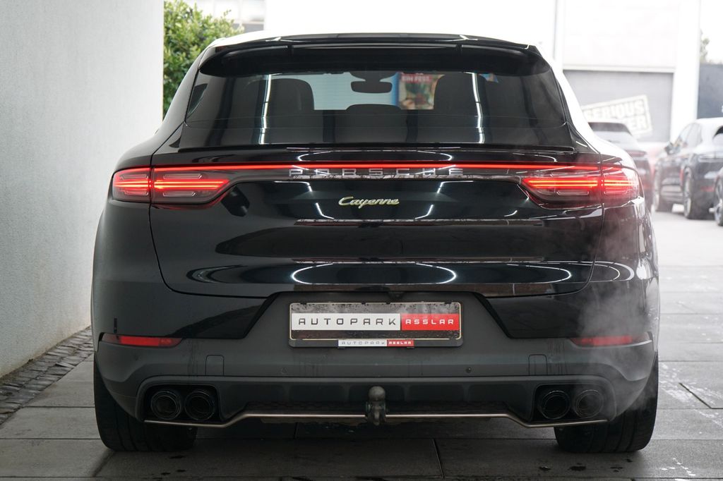 Porsche Cayenne 2021