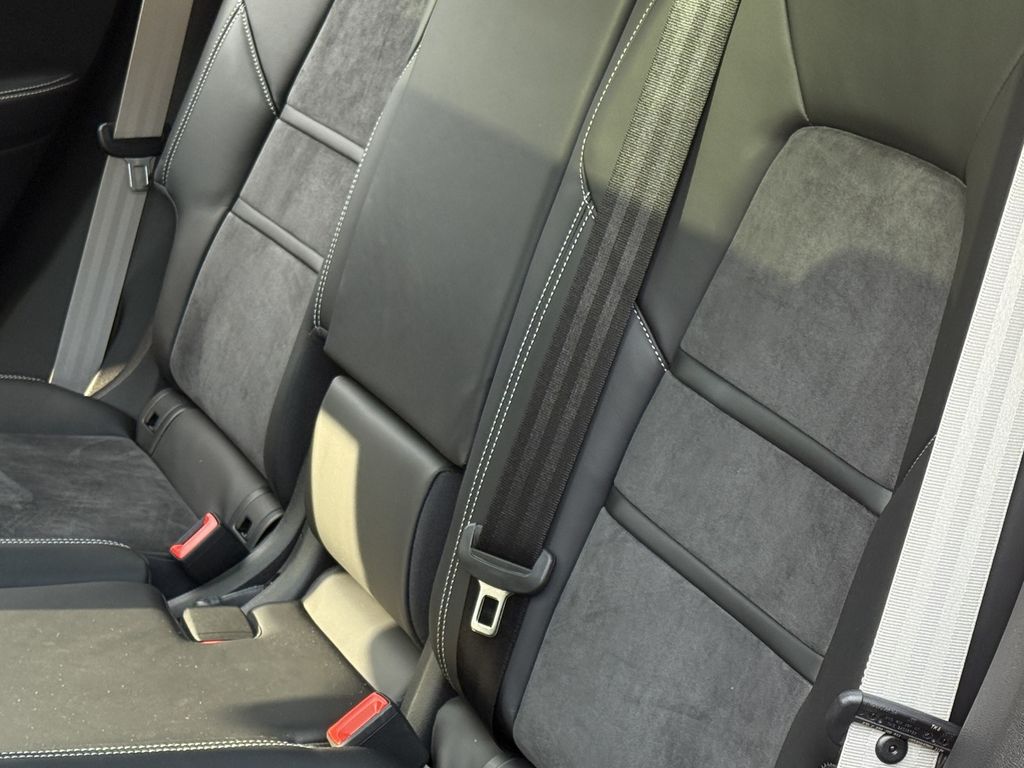 Porsche Cayenne 2023