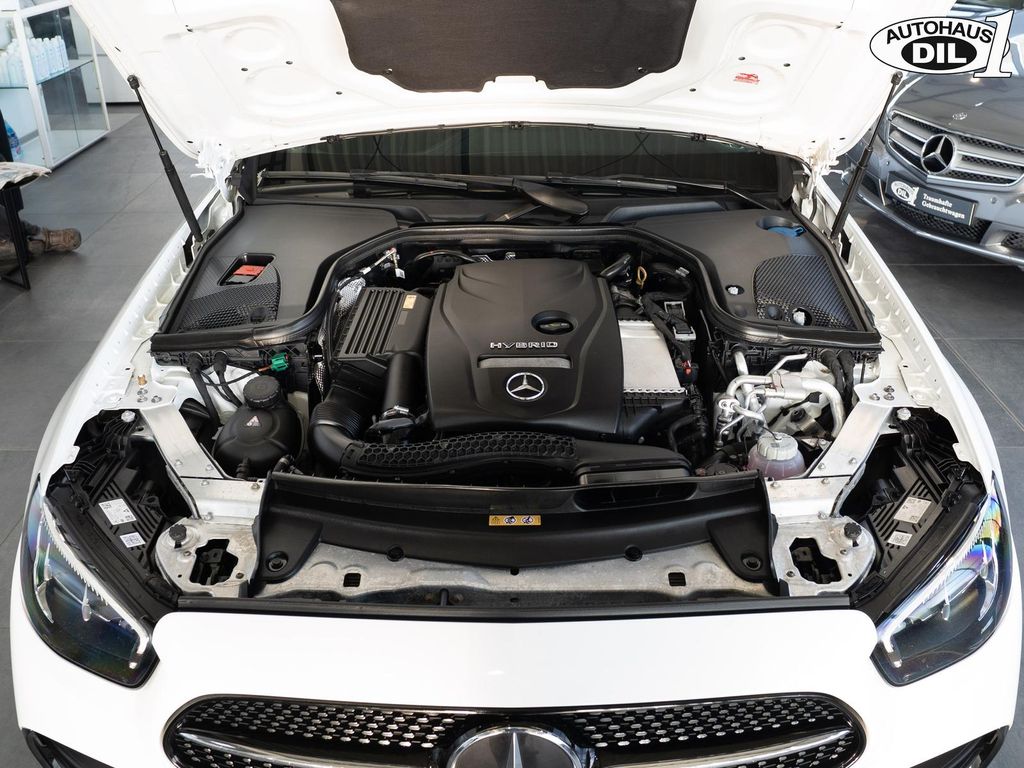 Mercedes-Benz E 300 2022