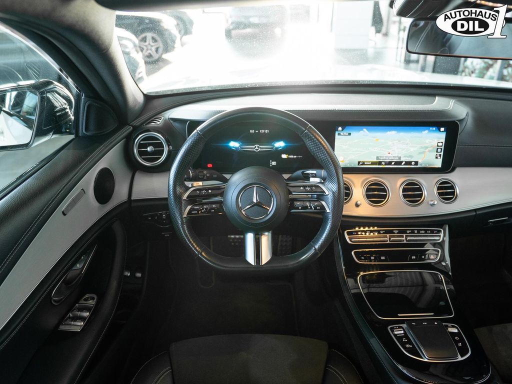 Mercedes-Benz E 300 2022