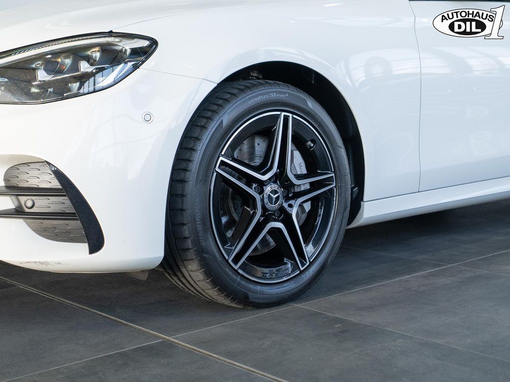Mercedes-Benz E 300 2022