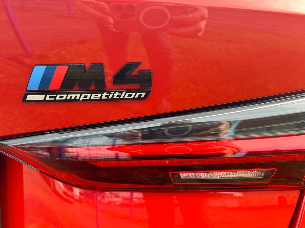 BMW M4 2024