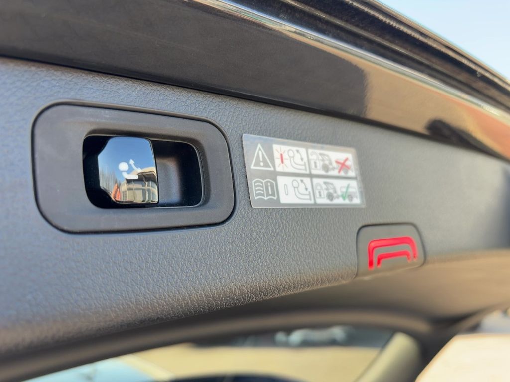 Mercedes-Benz C 200 2024