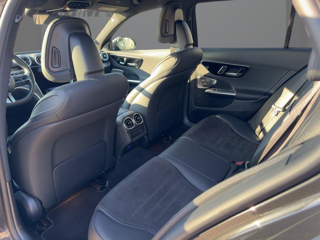 Mercedes-Benz C 200 2024