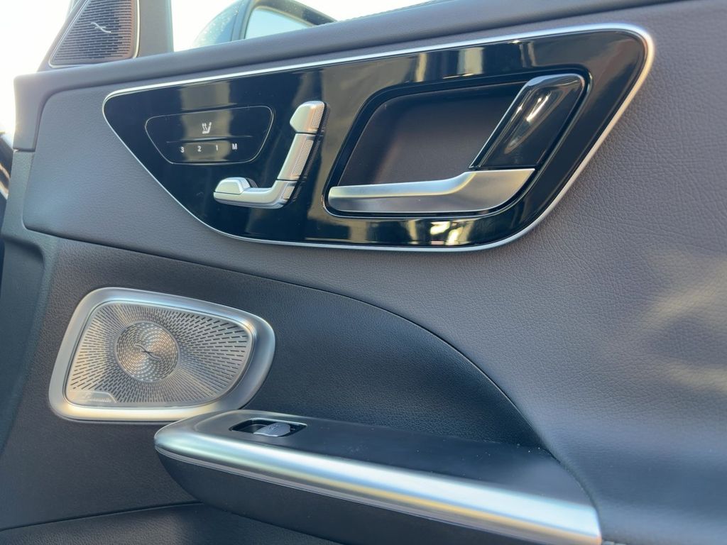 Mercedes-Benz C 200 2024