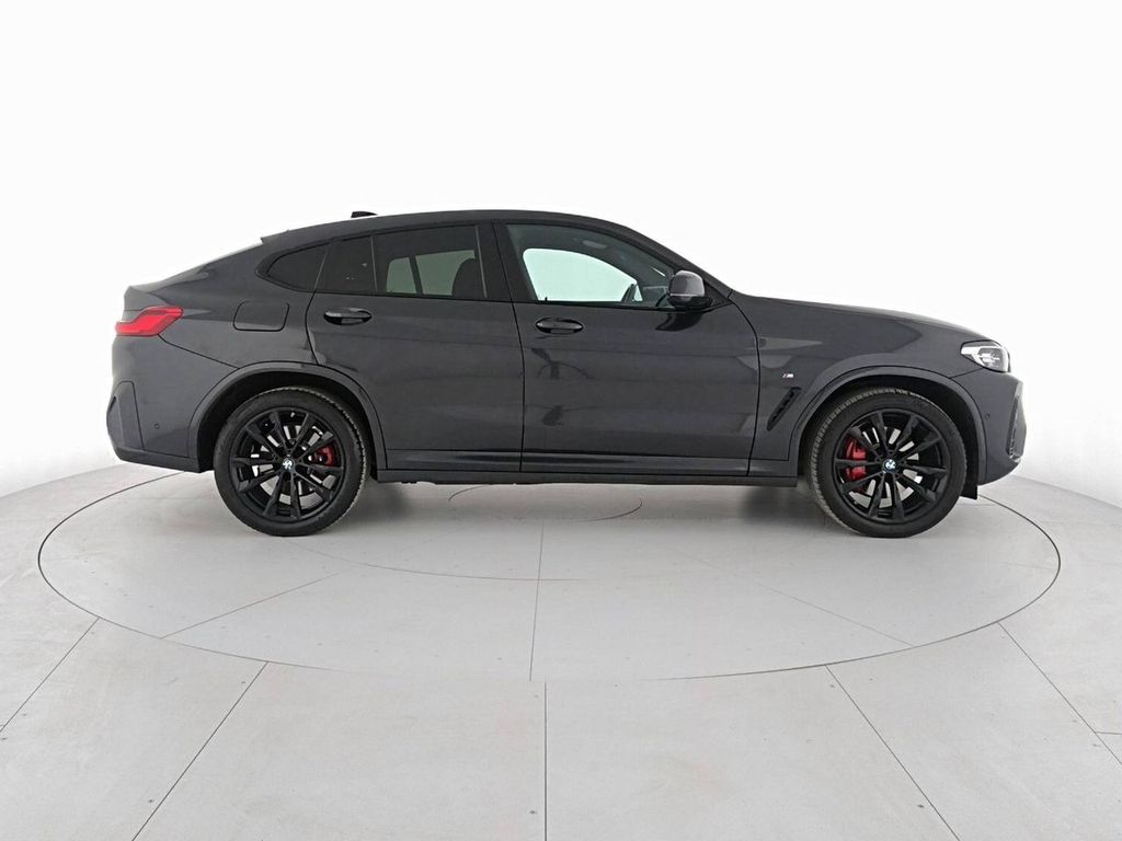 BMW X4 2023