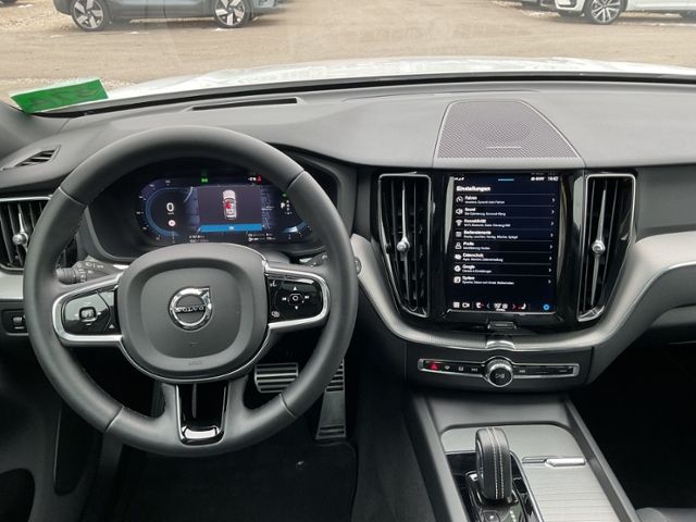 Volvo XC60 2022