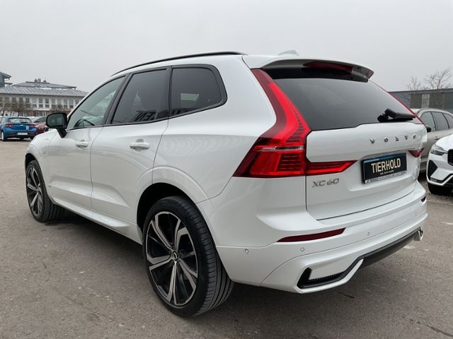 Volvo XC60 2022