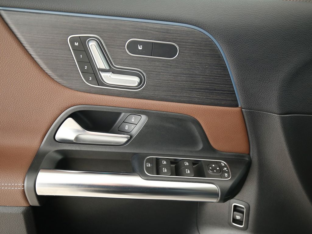 Mercedes-Benz GLA 45 AMG 2021