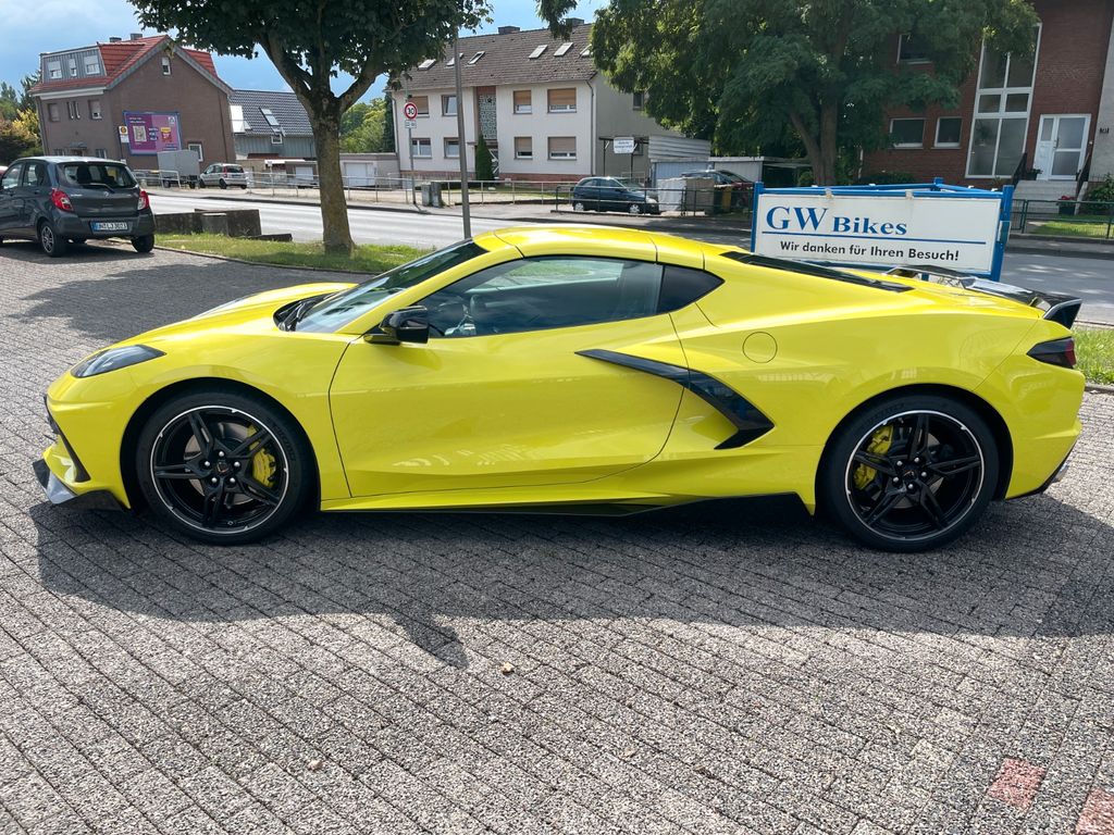 Corvette C8 2022