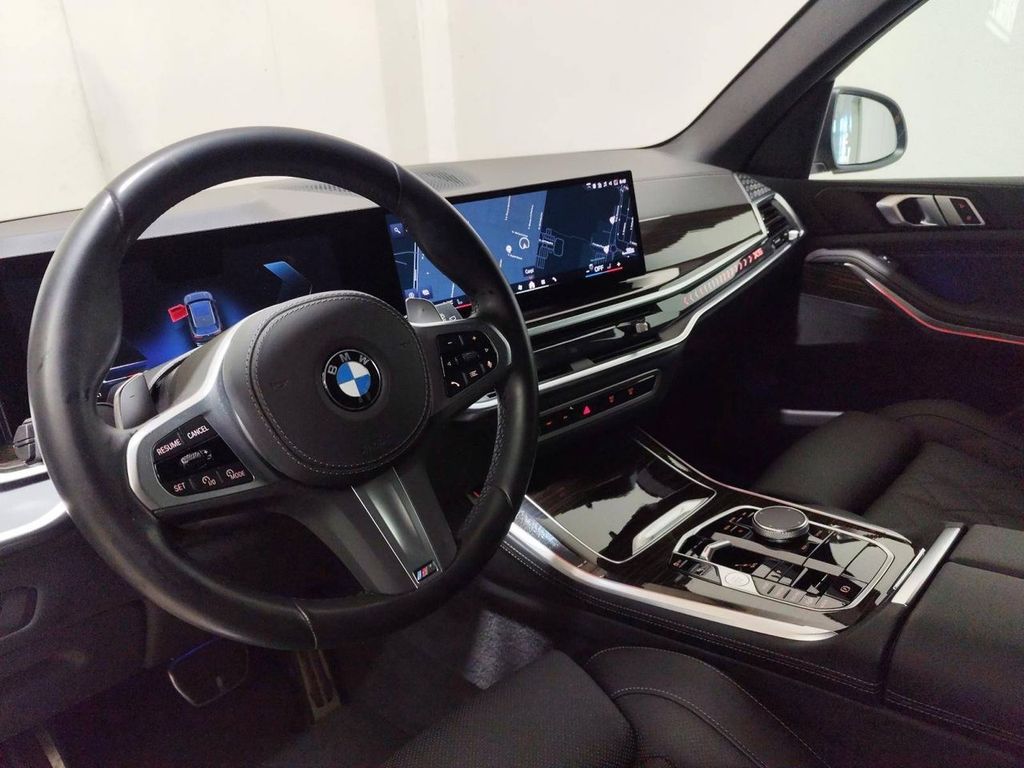 BMW X5 2024