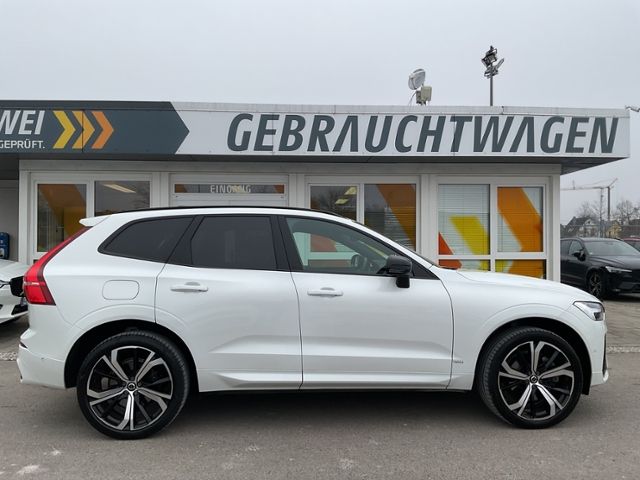 Volvo XC60 2022