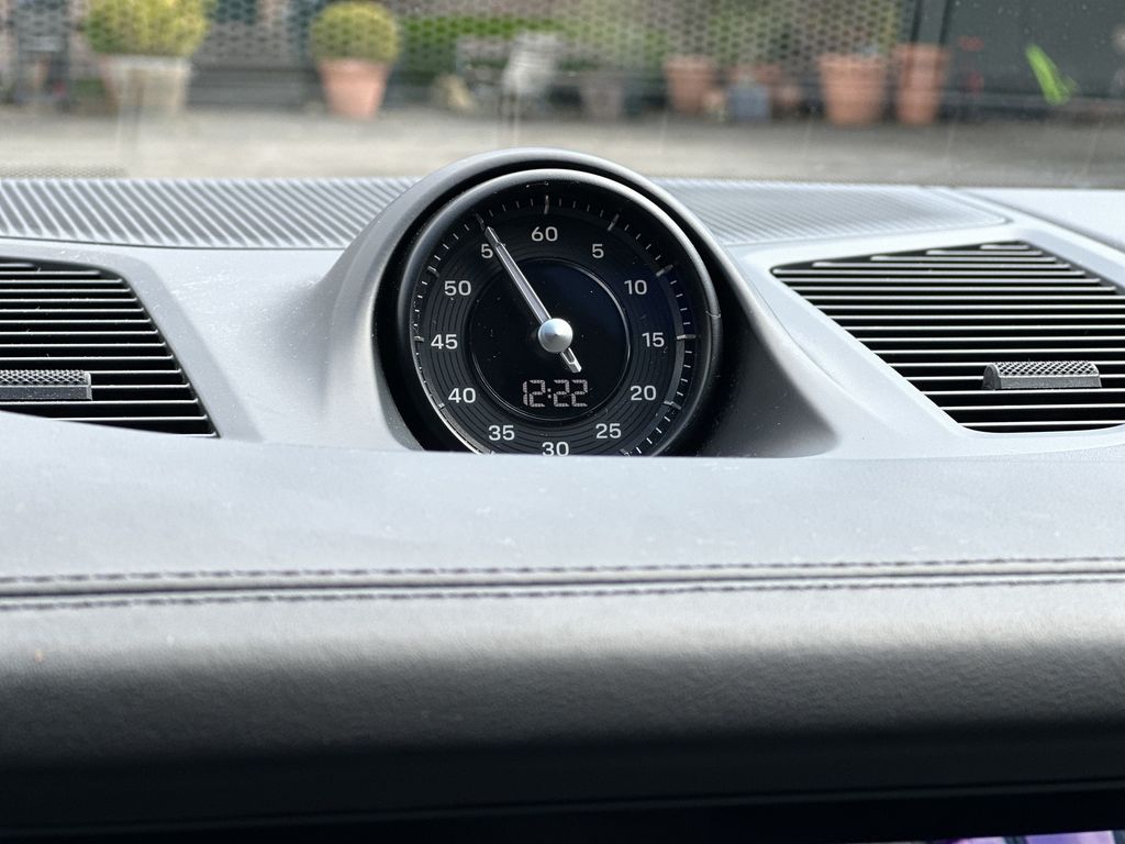 Porsche Cayenne 2023