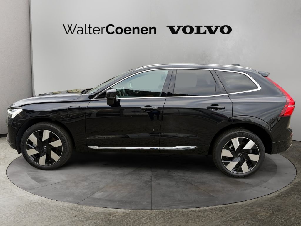 Volvo XC60 2025