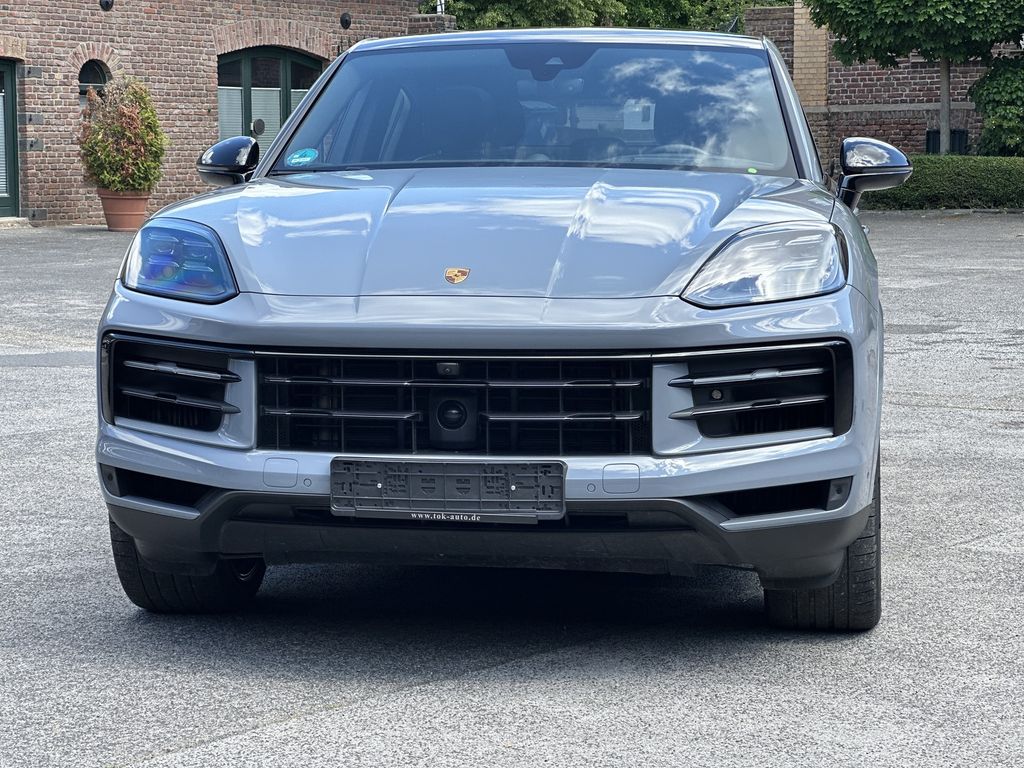 Porsche Cayenne 2023