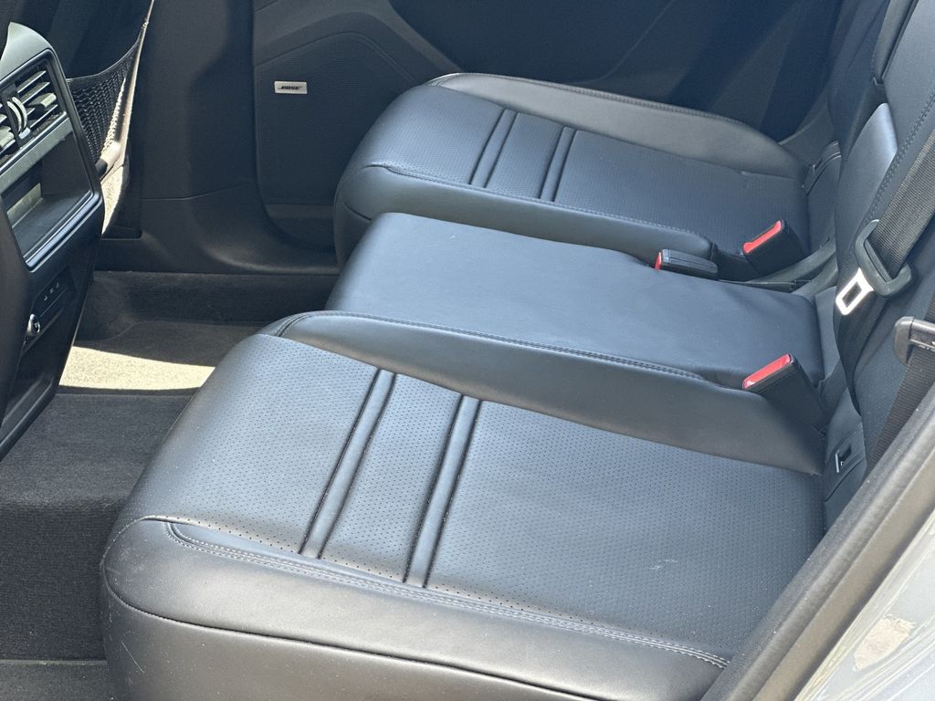 Porsche Cayenne 2023