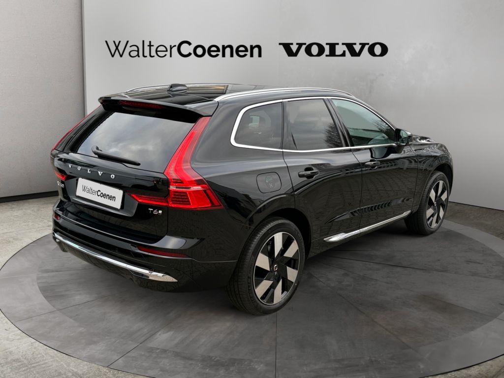 Volvo XC60 2025