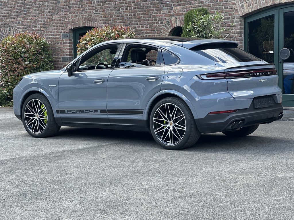Porsche Cayenne 2023