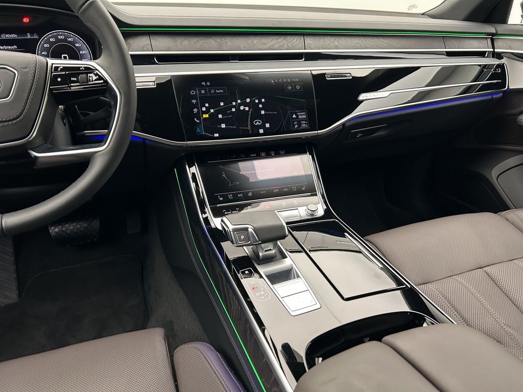 Audi A8 2025