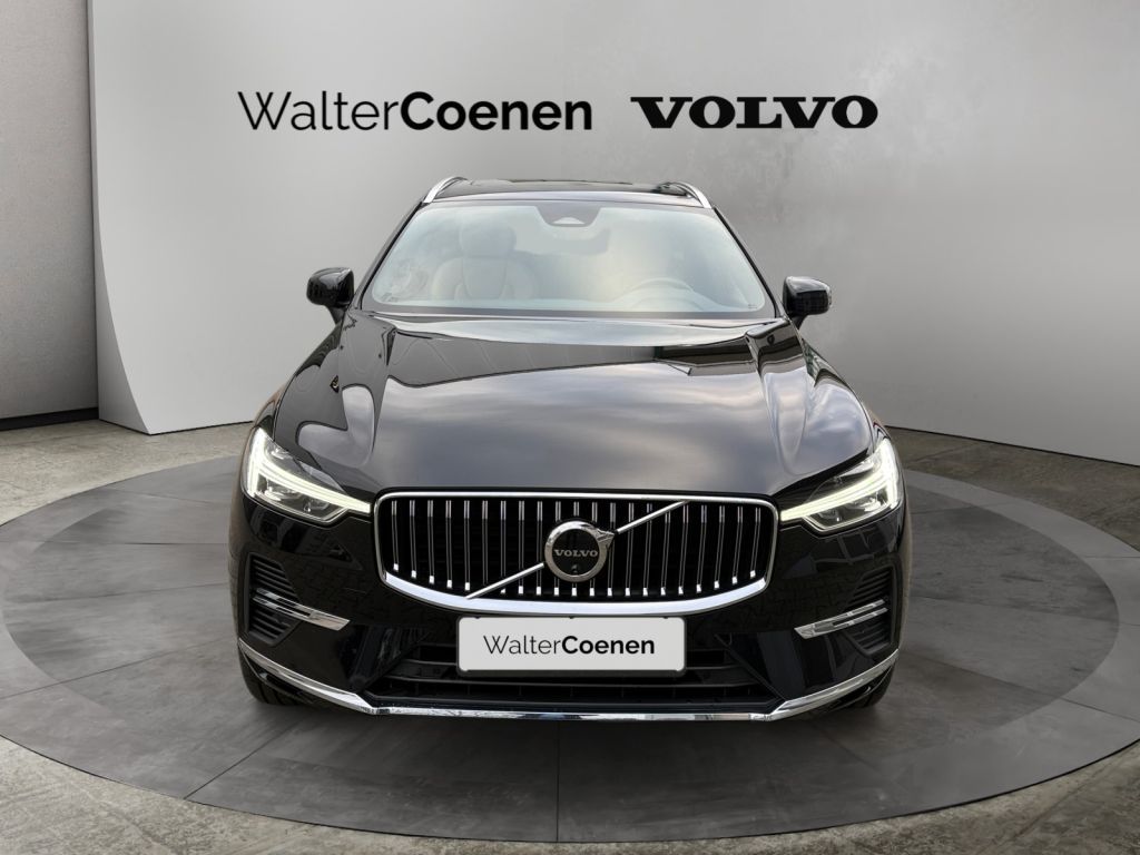 Volvo XC60 2025