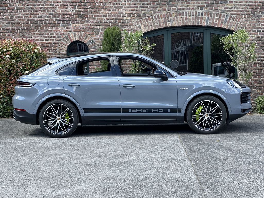 Porsche Cayenne 2023